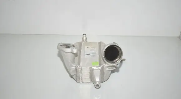 BMW X5 G05 Intercooler radiator 8579306 17518579306