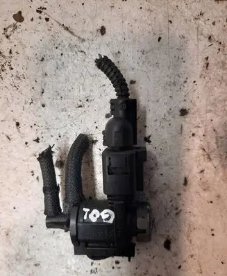 Volkswagen Golf IV Turbo solenoid valve 1J0906283