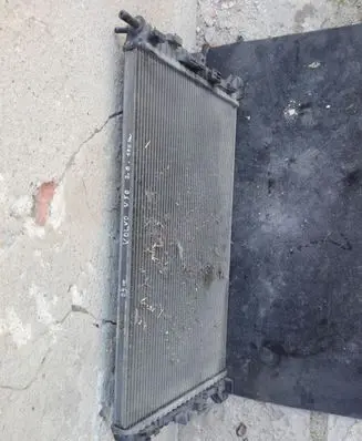 Volvo V50 Coolant radiator 3M5H8005TJ