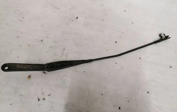 Ford Focus Front wiper blade arm 4M5117526CB