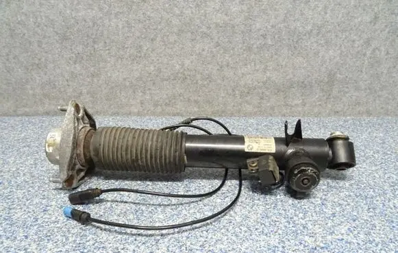 BMW X5 F15 Rear shock absorber/damper 6875087