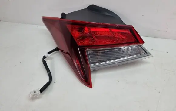 Hyundai Elantra VII Rear/tail lights 
