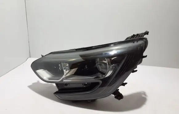 Renault Megane IV Headlight/headlamp 260607159R