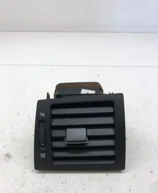 Toyota Avensis T270 Dashboard side air vent grill/cover trim 5566005100