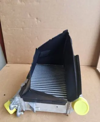 Audi RS6 C8 Intercooler radiator 4K0145806P