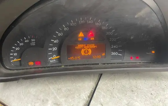 Mercedes-Benz C W203 Speedometer (instrument cluster) A2035407111 110080111006