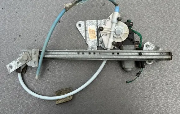 Jeep Cherokee XJ Rear door manual window regulator 55154961AE