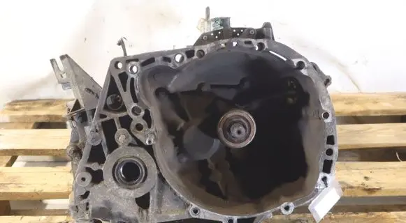 Renault Kangoo II Manual 5 speed gearbox JR5153