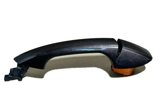 Mercedes-Benz B W246 W242 Loading door cover/cap A2047600420 15507 A2047600270