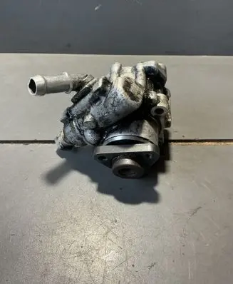 Audi A6 S6 C5 4B Power steering pump 91128