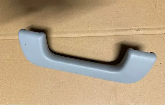 Rear interior roof grab handle