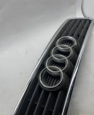 Audi A6 S6 C5 4B Front grill 4B0853651A
