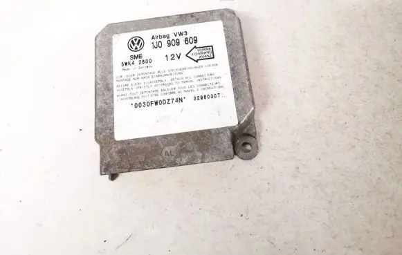 Volkswagen Golf IV Airbag control unit/module 1j0909609 5wk42800