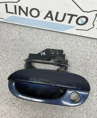 BMW 7 E38 Front door exterior handle 51218166971
