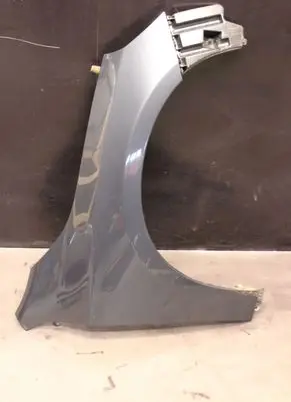 Volvo V60 Fender