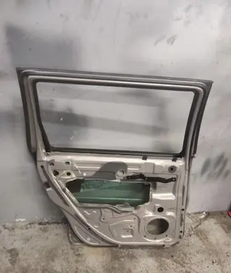 Volvo XC70 Rear door 