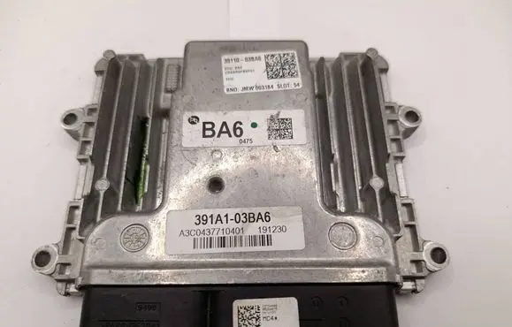 KIA Ceed Engine control unit/module A3C0479840101 391A503BA6