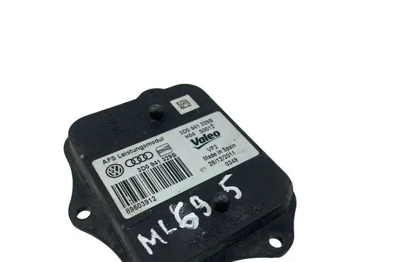 Volkswagen PASSAT B7 Xenon control unit/module 3D0941329B