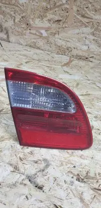 Mercedes-Benz E W211 Tailgate rear/tail lights A2118201364