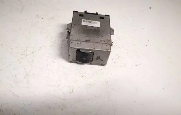 Ford Kuga I Seat heating switch 8v4t19k314aa 8v4t-19k314-aa
