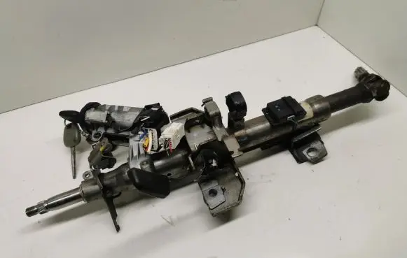 Toyota Avensis T220 Ignition lock 45020052