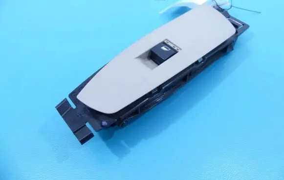 BMW 7 F01 F02 F03 F04 Electric window control switch 9163525-02 IMPRK1000254