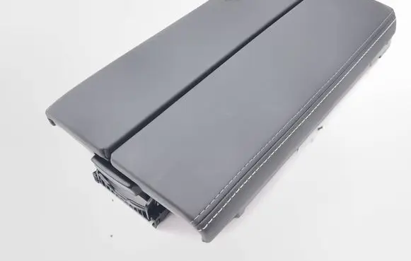 Opel Grandland X Armrest
