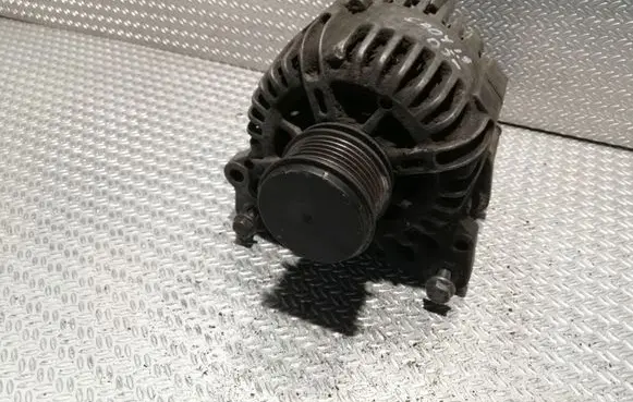 Volkswagen Caddy Generator/alternator 06F903023E