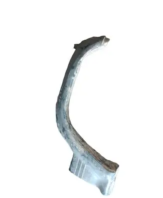 Mitsubishi Pajero Front arch MB679792