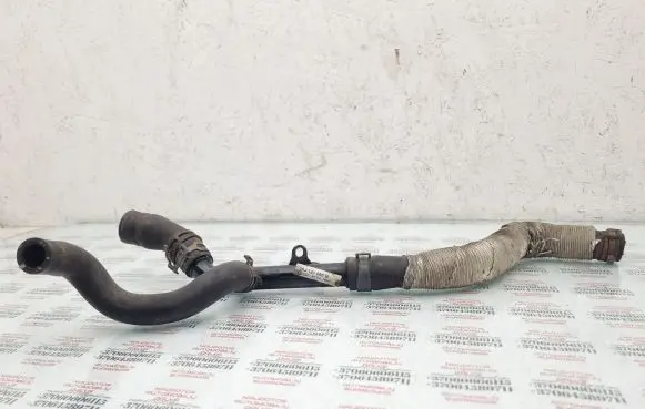 Volkswagen PASSAT CC Engine coolant pipe/hose 06J121085B
