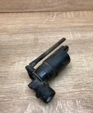 Peugeot 407 Windscreen/windshield washer pump 9632984980 9634558980