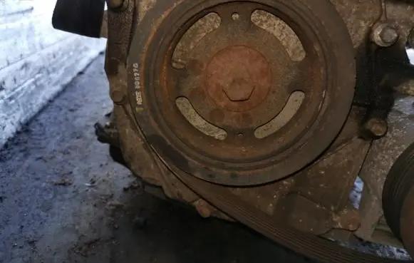 Nissan Qashqai Crankshaft pulley