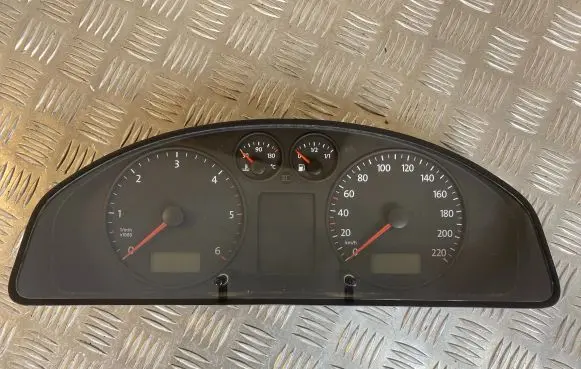 Volkswagen Transporter - Caravelle T5 Speedometer (instrument cluster) 7H0920850L 110080204