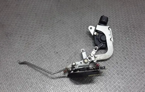 Suzuki Ignis Front door lock