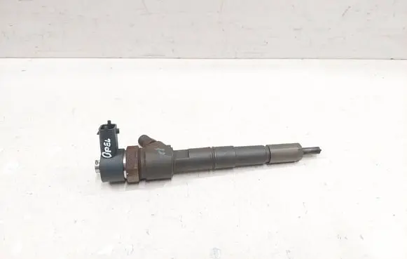 Opel Insignia A Fuel injector 0445110327