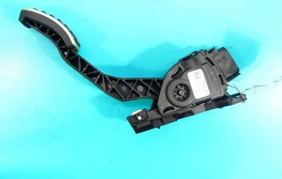 Volvo V60 Accelerator throttle pedal 31329374 IMPRK1274998