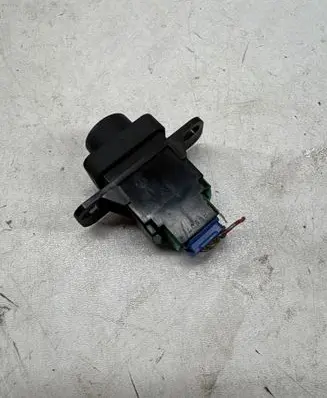 Other switches/knobs/shifts