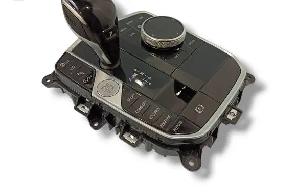 Gear shifter/selector