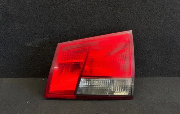 Opel Vectra C Tailgate rear/tail lights 13184025 24469464R