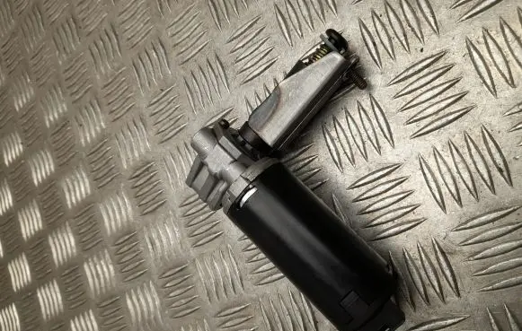 Alfa Romeo Stelvio Seat adjustment motor 1149464X04