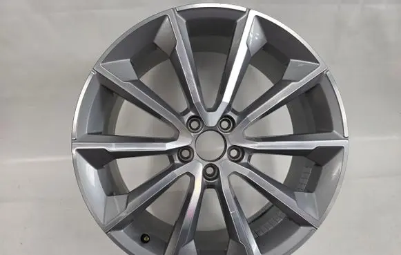 R19 alloy rim