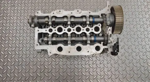 Land Rover Range Rover Velar Engine head PM9X2Q6C064DA