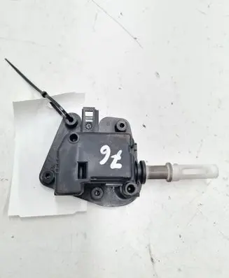 Audi A4 S4 B7 8E 8H Tailgate boot lock/latch motor 8E9827833