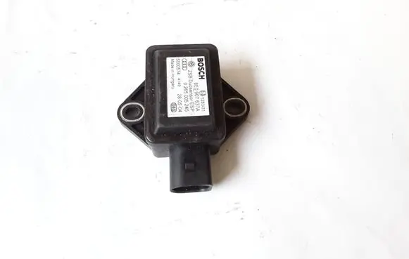 Audi A6 S6 C5 4B ESP acceleration yaw rate sensor 8E0907637A 0265005245 5000574