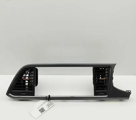 Cupra Born Radio/GPS head unit trim 577820951A