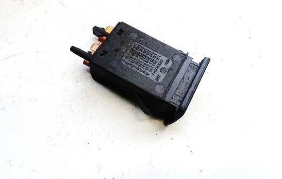 Volkswagen Golf IV Windscreen/window heater switch 1j0953235 1j0959621b