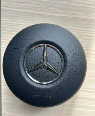 Steering wheel airbag
