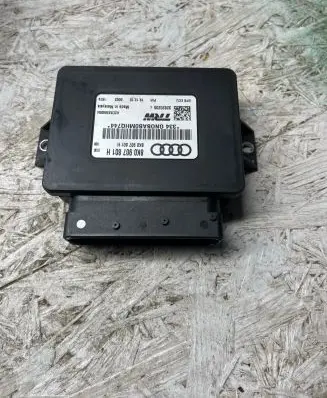Audi A4 S4 B8 8K Hand brake control module 8K0907801H A2C53369554