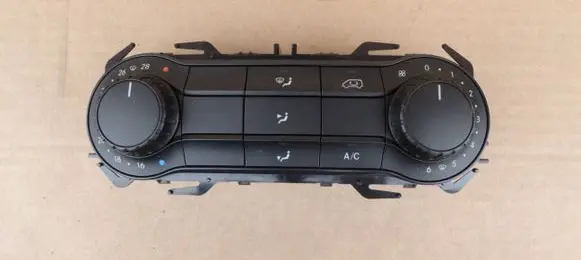 Mercedes-Benz Vito Viano W447 Climate control unit A4479017903 A4479004815