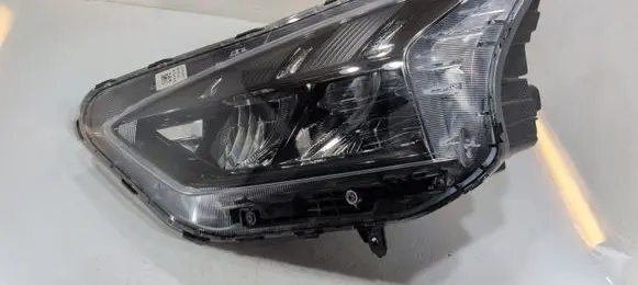 Hyundai Bayon Headlight/headlamp 92101Q0600 01070899900010